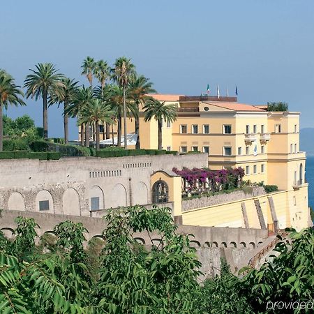 Grand Hotel Angiolieri Вико-Экуенсе Экстерьер фото